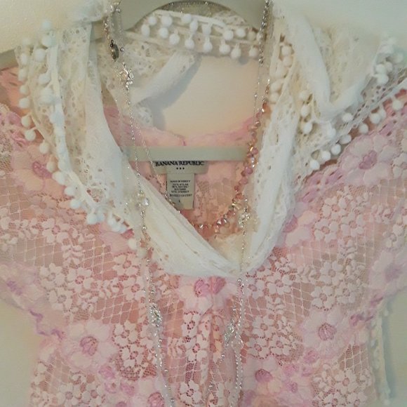 Banana Republic Pink/White Lace Blouse Sz. L - Picture 3 of 8